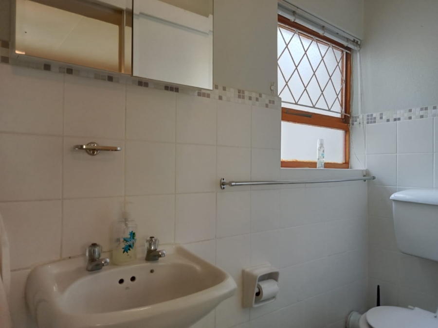 3 Bedroom Property for Sale in Beacon Bay Eastern Cape